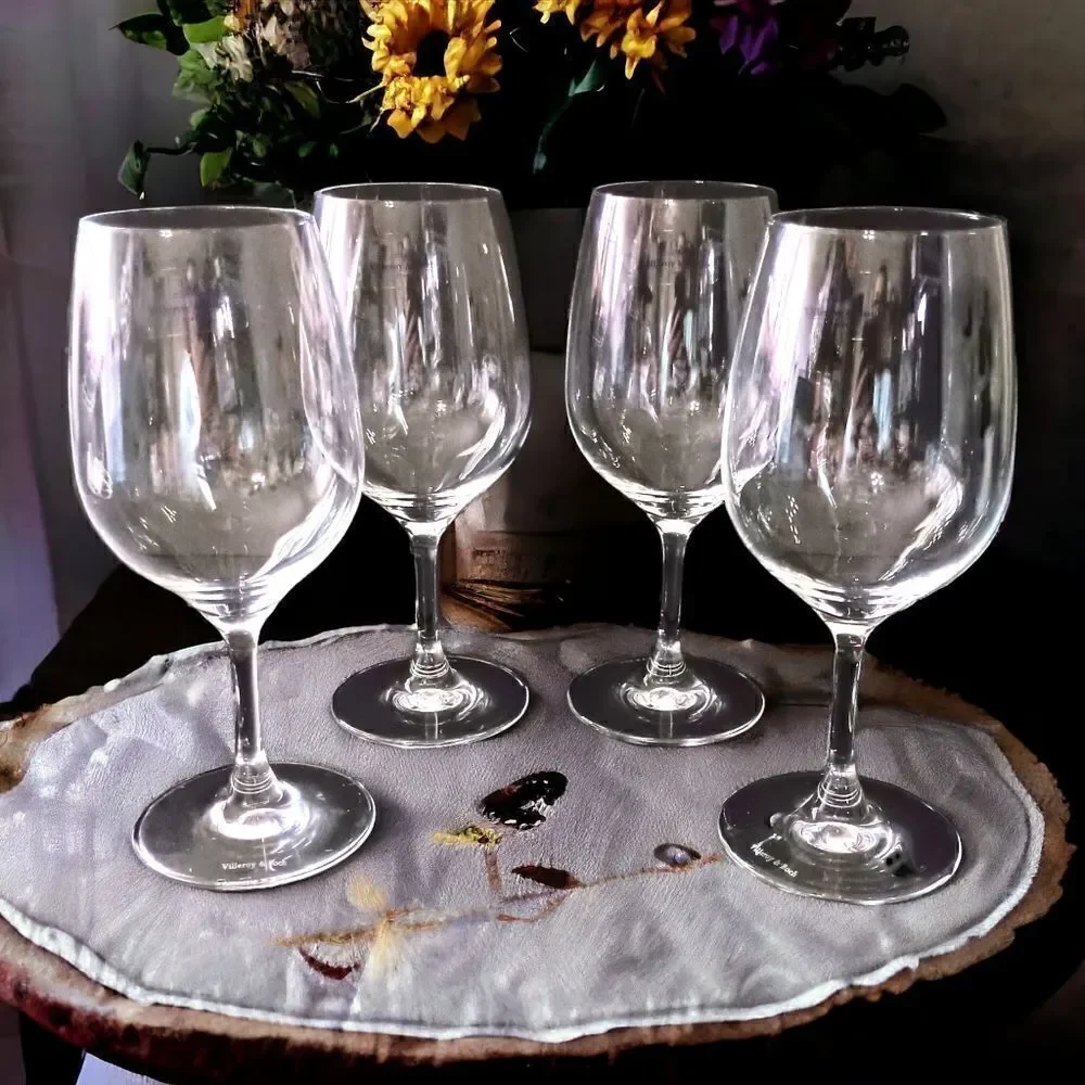 4 Villeroy & Boch Red Wine Glasses NEW Goblets Collection Entree‎ Crystal Clear